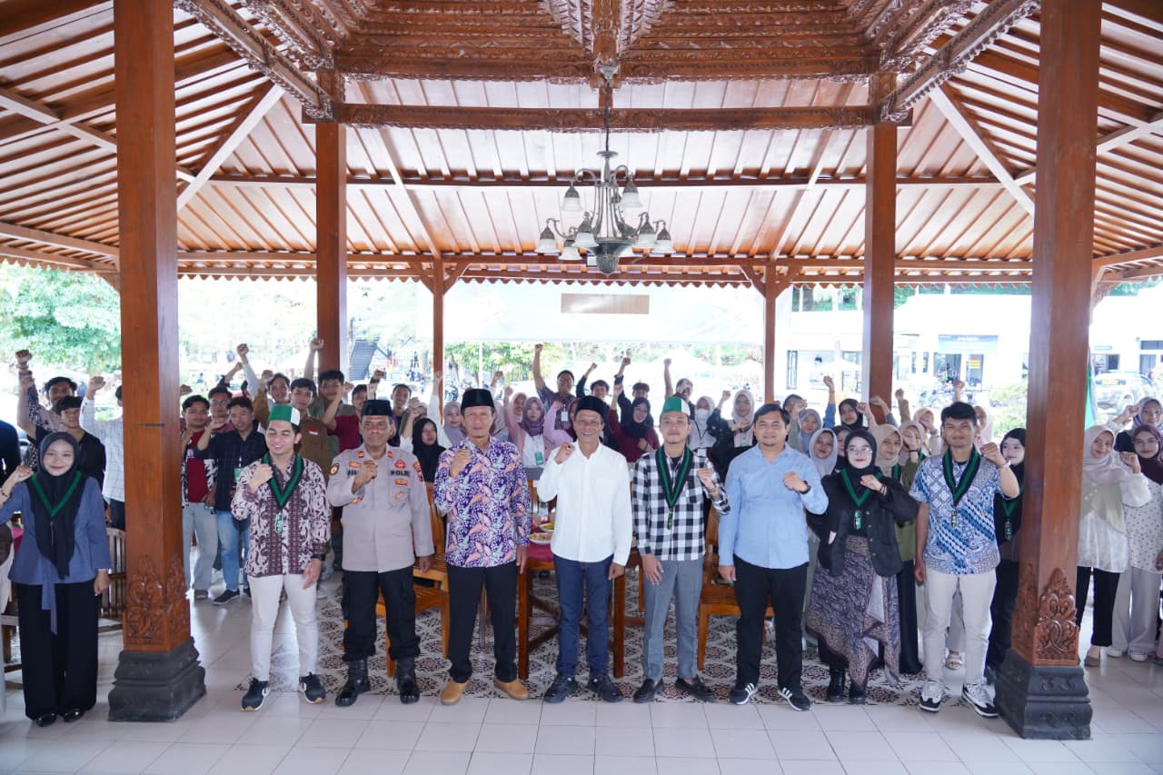 Leadership Camp LK 1 HMI Cabang Kebumen
