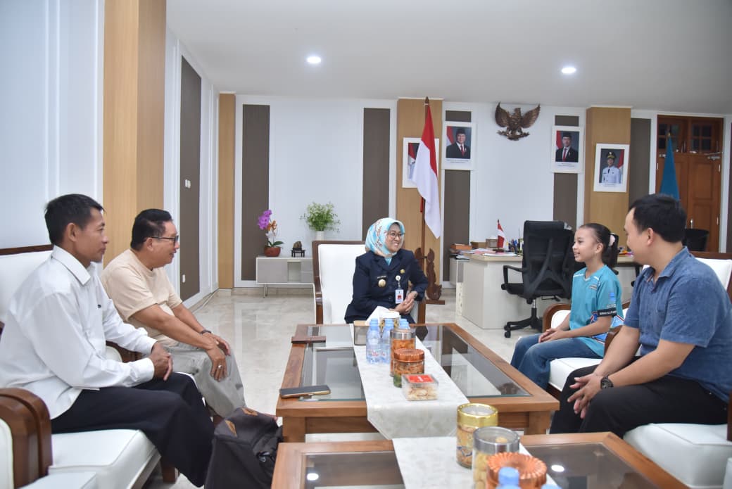 Pelepasan Atlet cilik Tenis Meja Oleh Bupati Kebumen