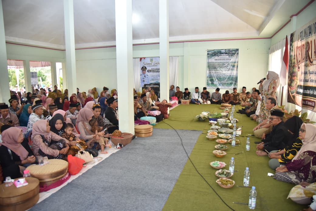 Bupati menghadiri Selametan desa Kenduren Ageng Kedungweru