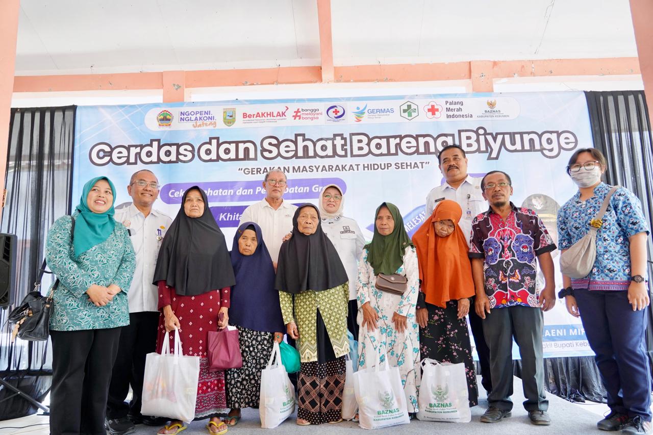 Pengobatan Gratis  & Speling RSUD Prembun di Desa Giriterto