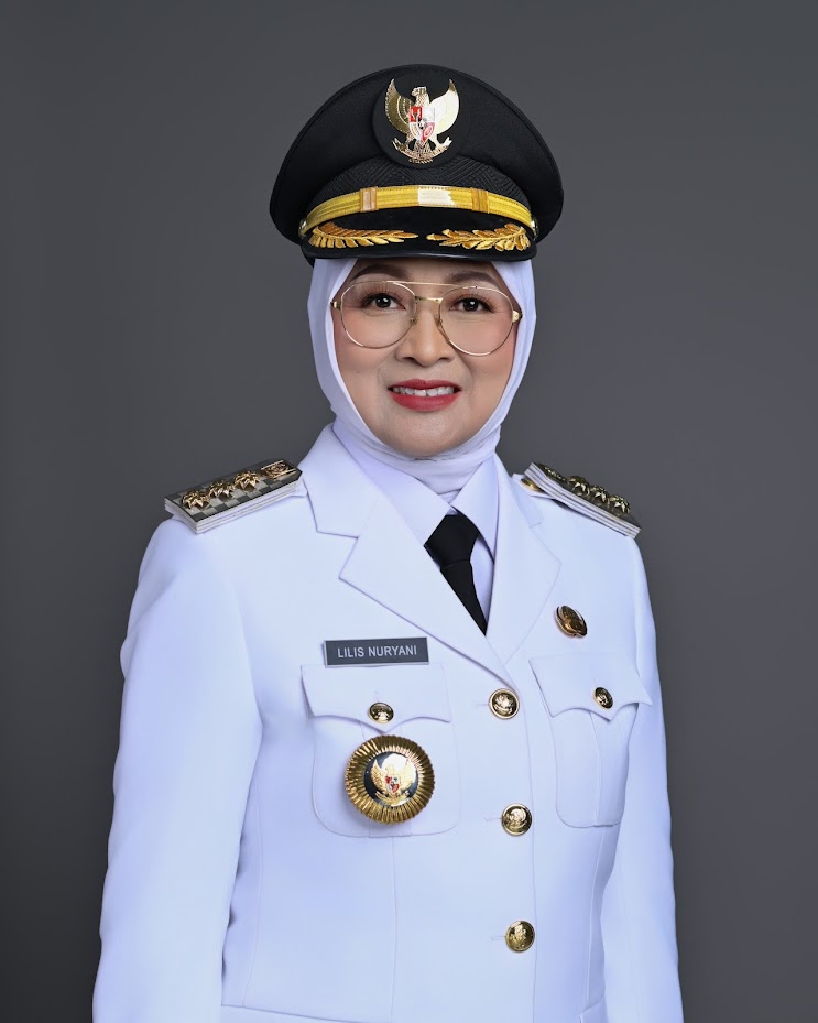 Profil Bupati Kebumen - Website Resmi Pemerintah Kabupaten Kebumen