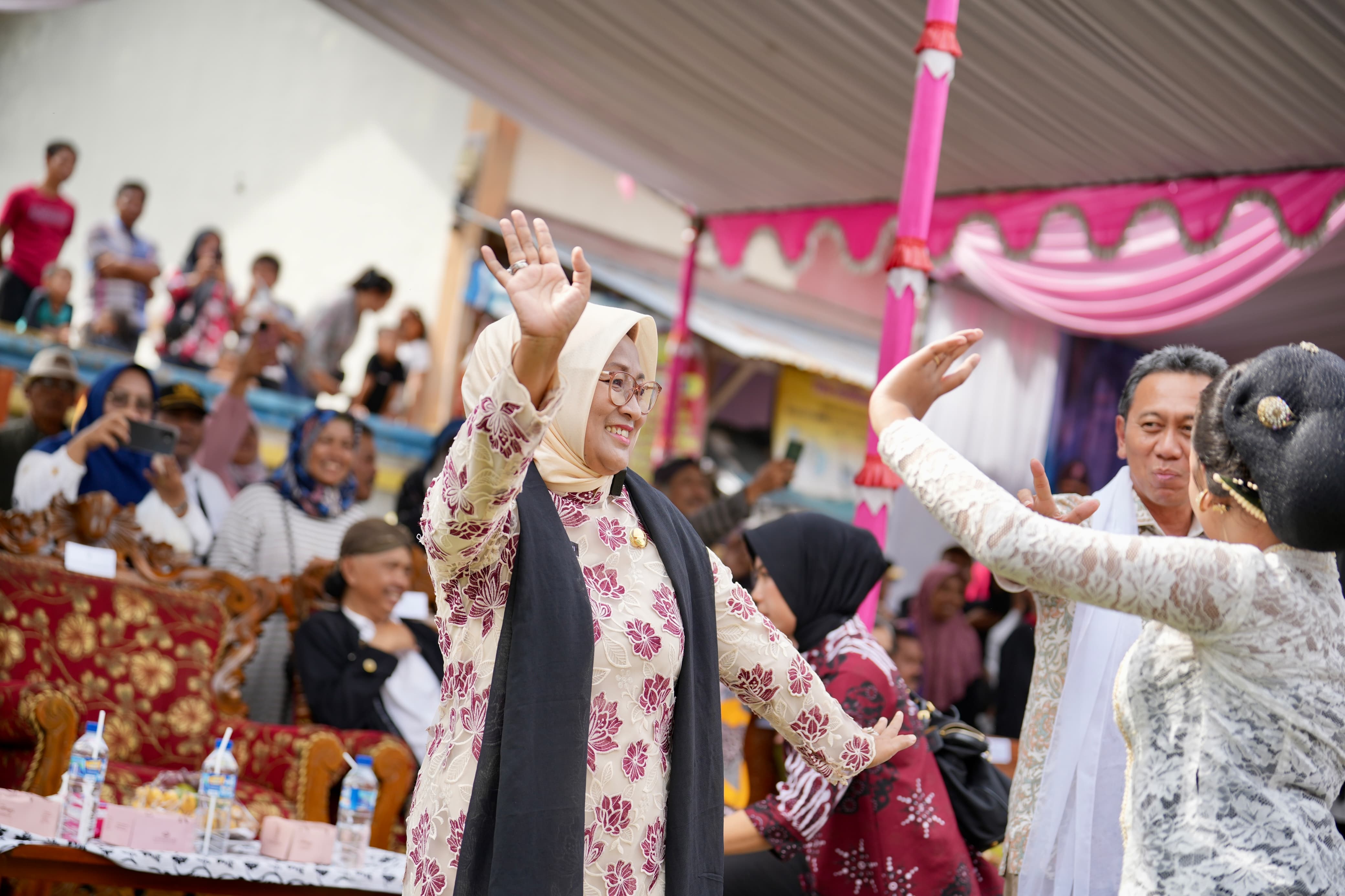 Bupati Lilis Nuryani Buka Gebyar Ebleg Kebumen 2025, Kuatkan Pelestarian Budaya